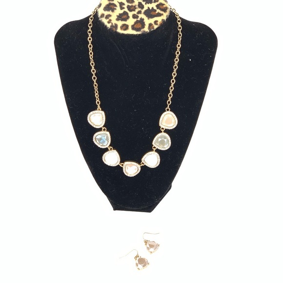 CUBIC ZIRCONIA - Picture 3 of 3